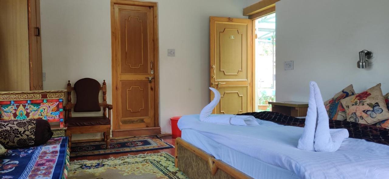 Youthok Guest House Leh Exterior photo