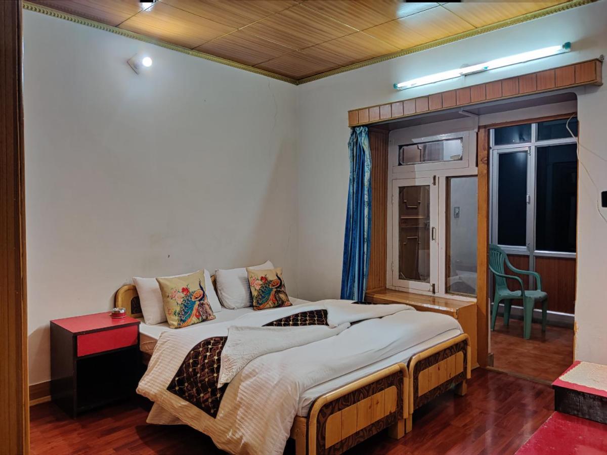 Youthok Guest House Leh Exterior photo