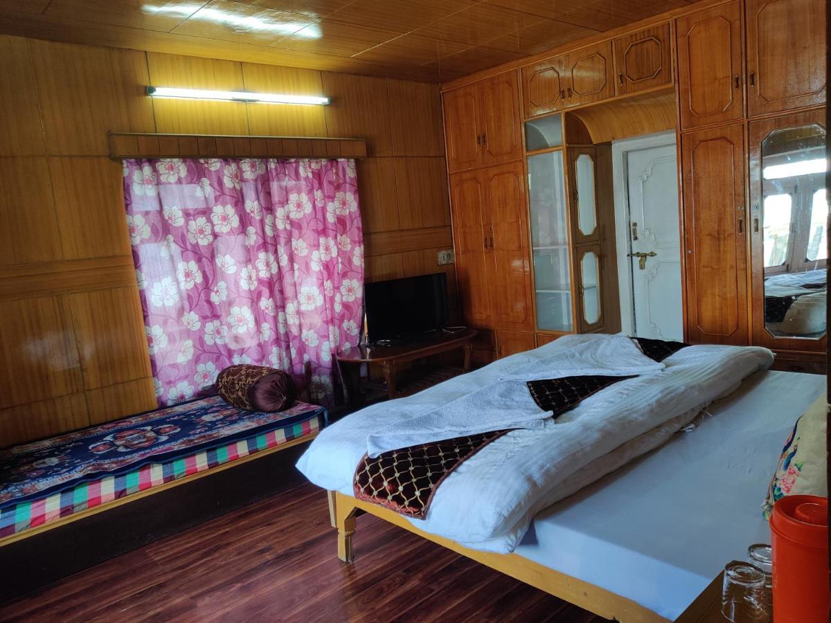 Youthok Guest House Leh Exterior photo